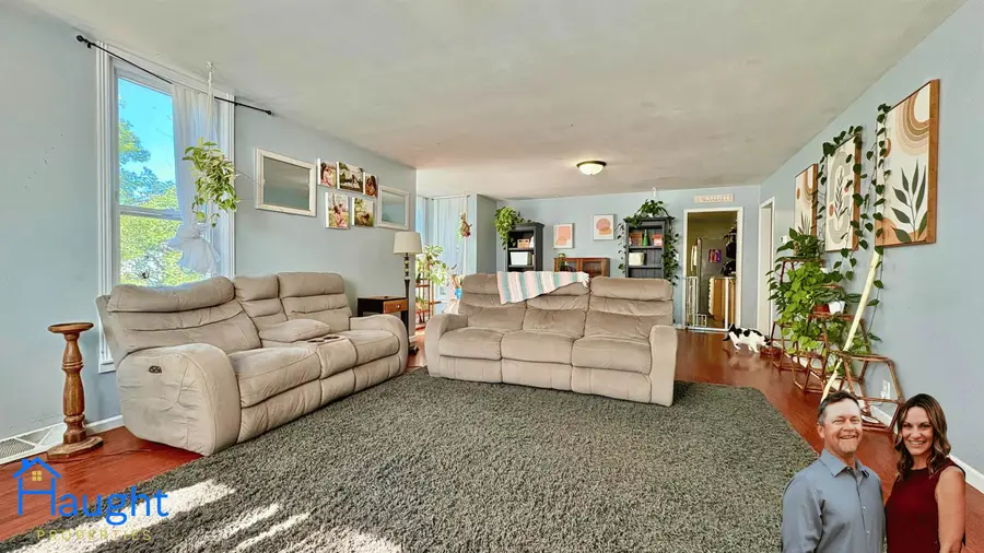 528 S 8th Street, Douglas, WY 82633 - #2