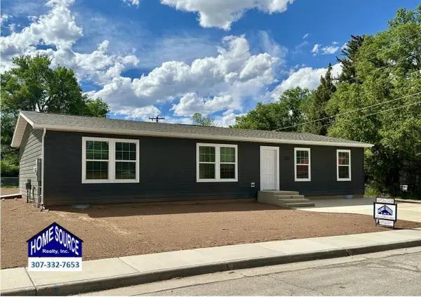 255 N 9th Street, Lander, WY 82520
