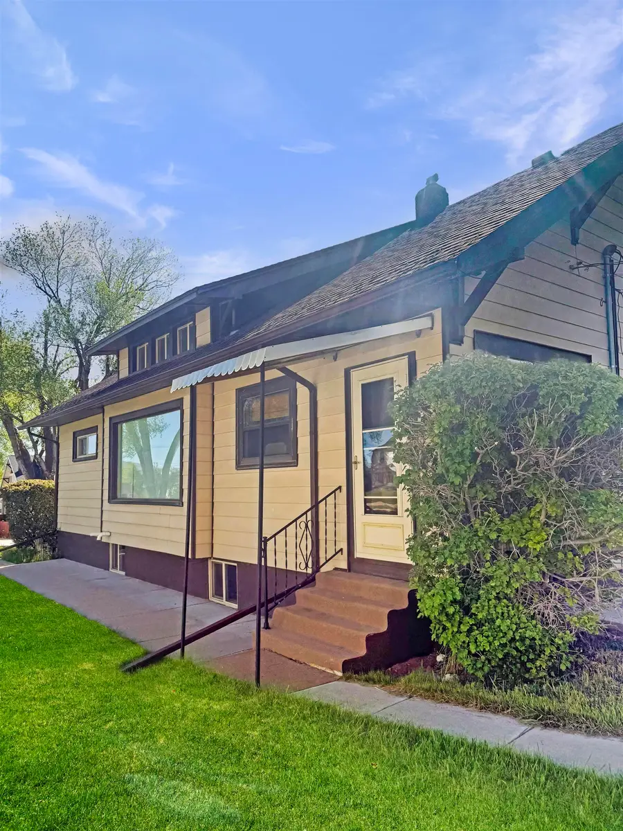 837 Summit Street, Evanston, WY 82930 - #3