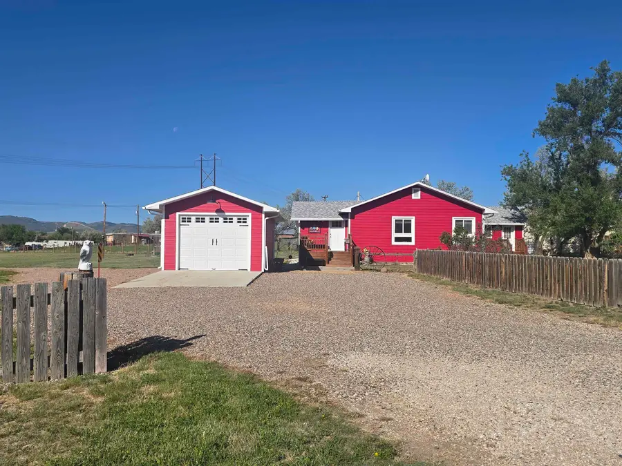 7 Miller Road, Glenrock, WY 82637 - #3