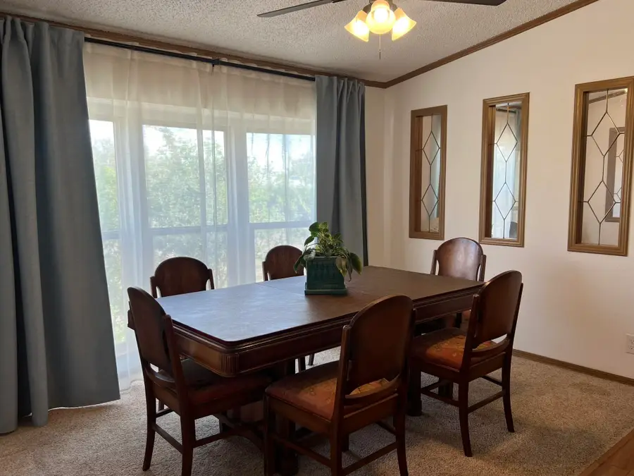 597 Washakie Drive, Rock Springs, WY 82901 - #3
