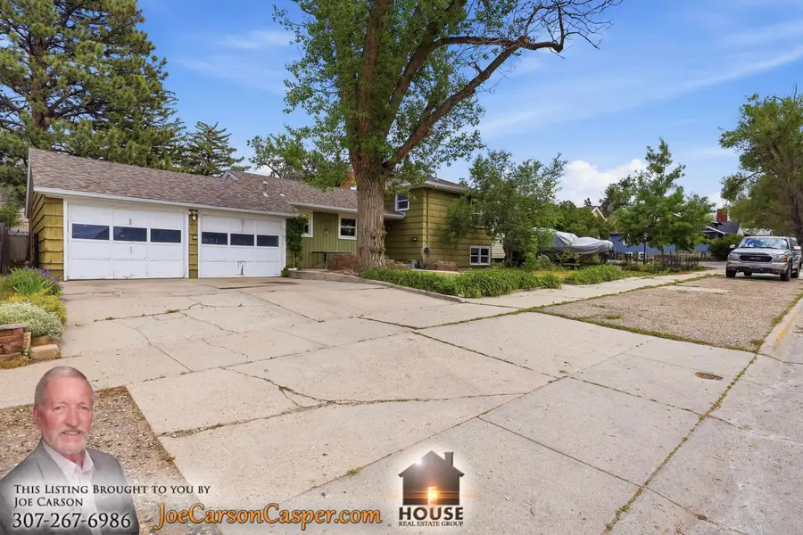 903 S McKinley St, Casper, WY 82601 - #3