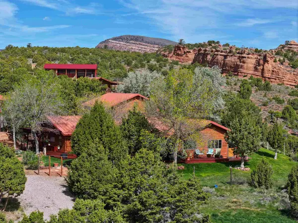 30 Cactus Road, Lander, WY 82520
