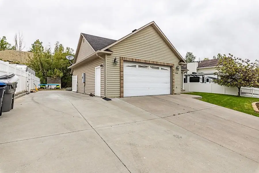 2105 E Teton Boulevard, Green River, WY 82935 - #3