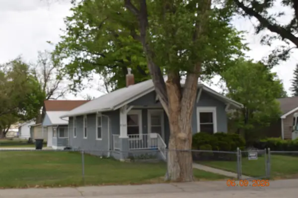 218 W Deer Street, Glenrock, WY 82637