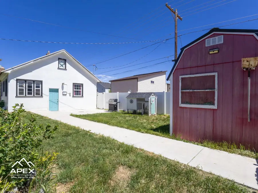 625 7th Street, Evanston, WY 82930 - #2