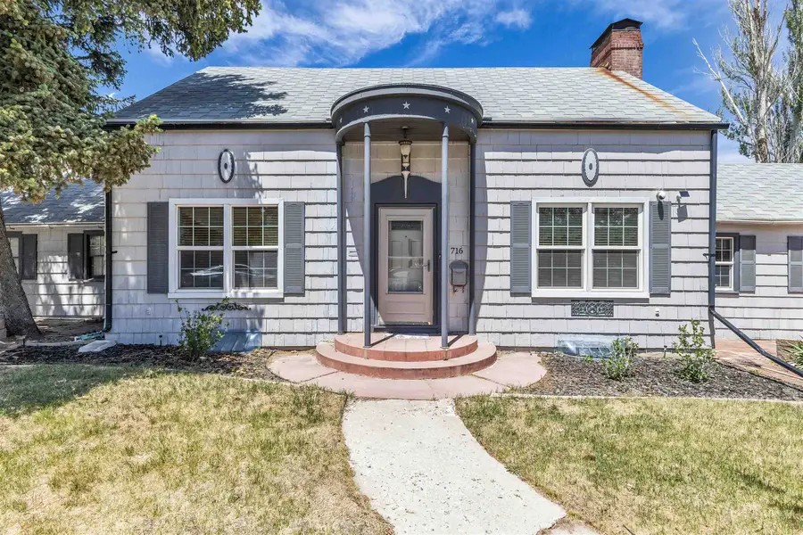 716 B St, Rock Springs, WY 82901 - #2
