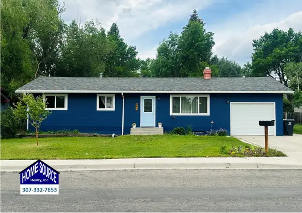 945 Cliff Street, Lander, WY 82520