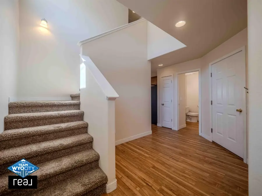 6866 Umpqua River Road, Casper, WY 82604 - #2