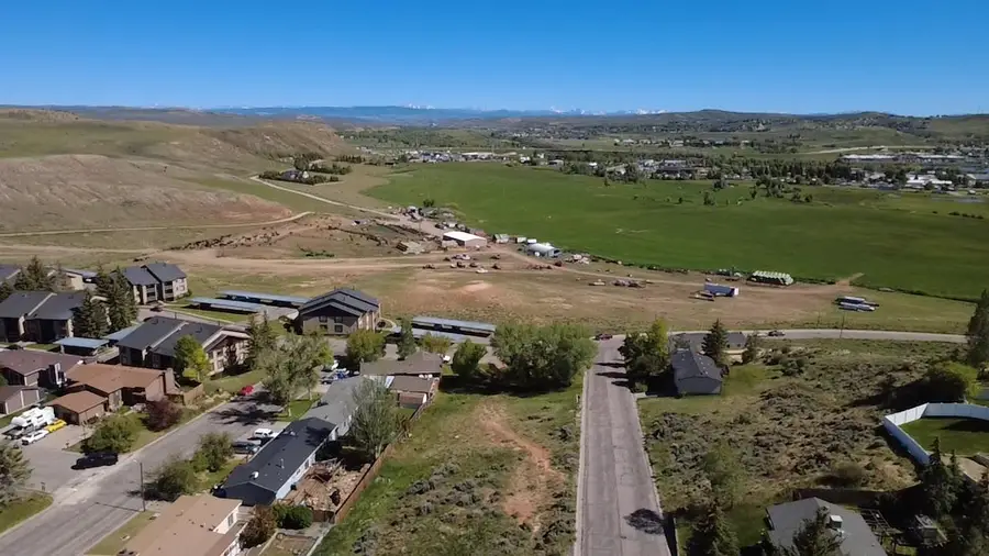 104 Hillside Drive, Evanston, WY 82930 - #3