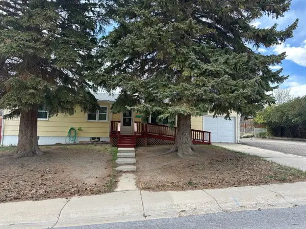 1228 Weaver Street, Rawlins, WY 82301