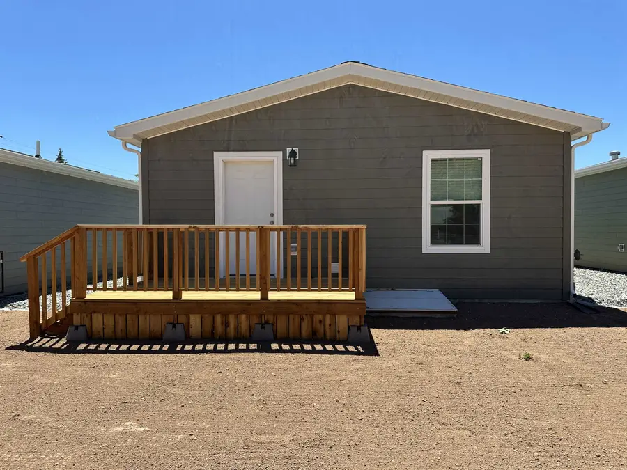 910 Lincoln Street, Lander, WY 82520 - #3