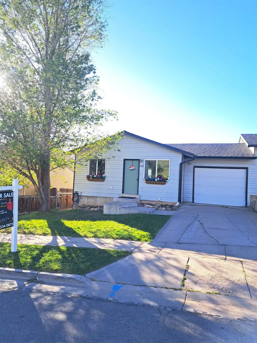 130 Hunt Avenue, Evanston, WY 82930 - #2