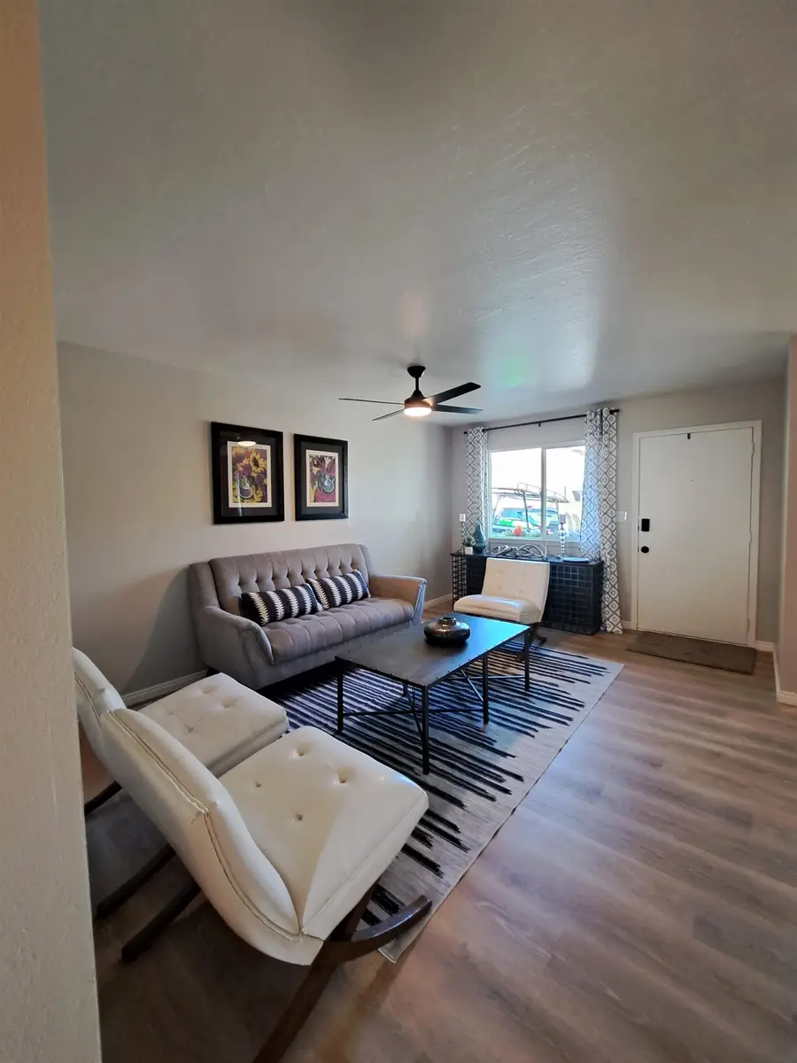 130 Hunt Avenue, Evanston, WY 82930 - #3