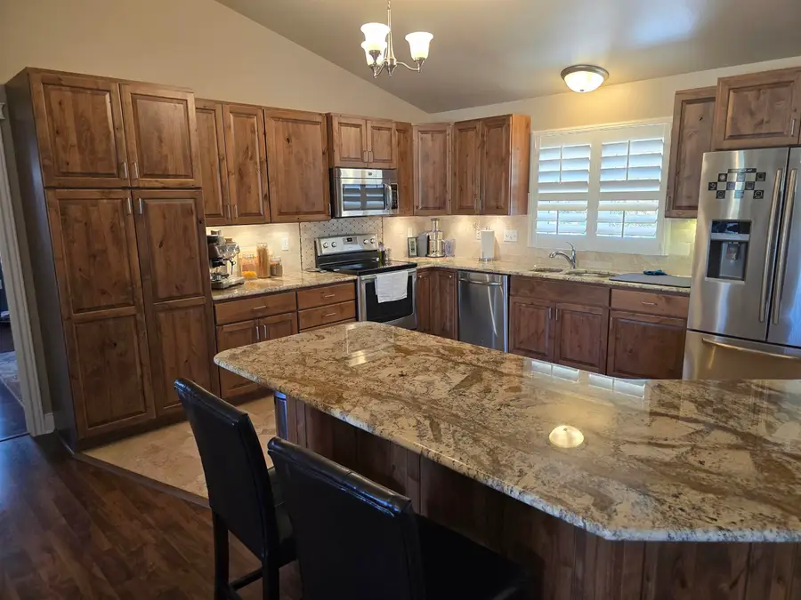 737 W Kendrick Street, Rawlins, WY 82301 - #3