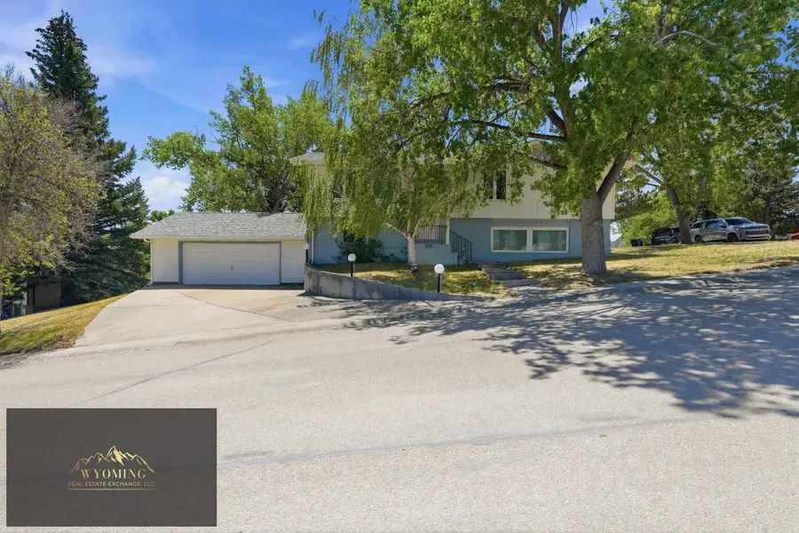 615 W Fir Street, Glenrock, WY 82637 - #2