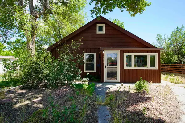 1417 S Fenway Street, Casper, WY 82601