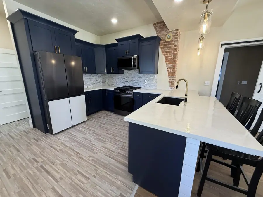 501 10th St, Wheatland, WY 82201 - #2