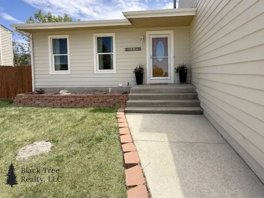 4421 S Ash St, Casper, WY 82601-6026 - #2