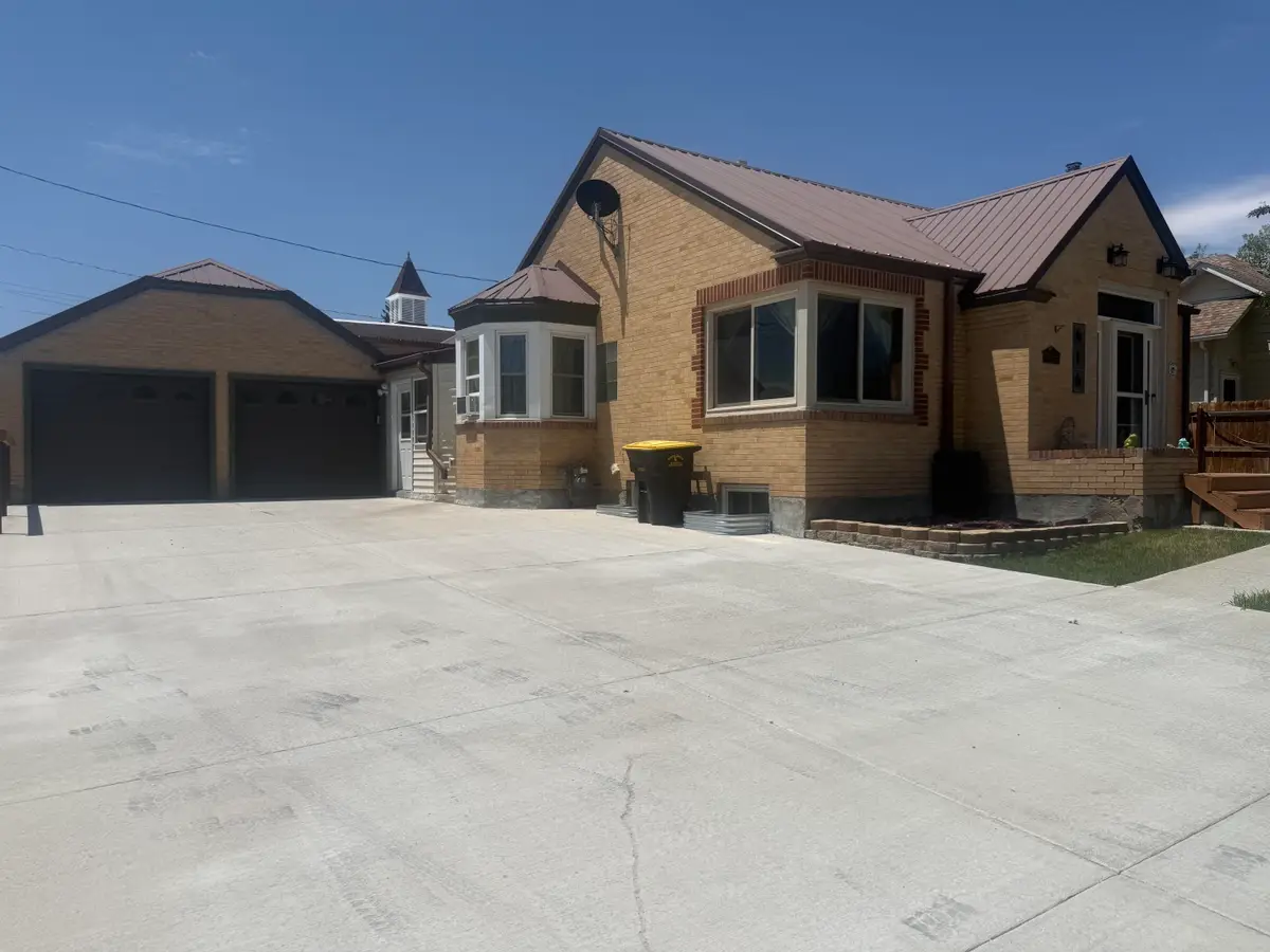 616 8th Street, Rawlins, WY 82301 - #1