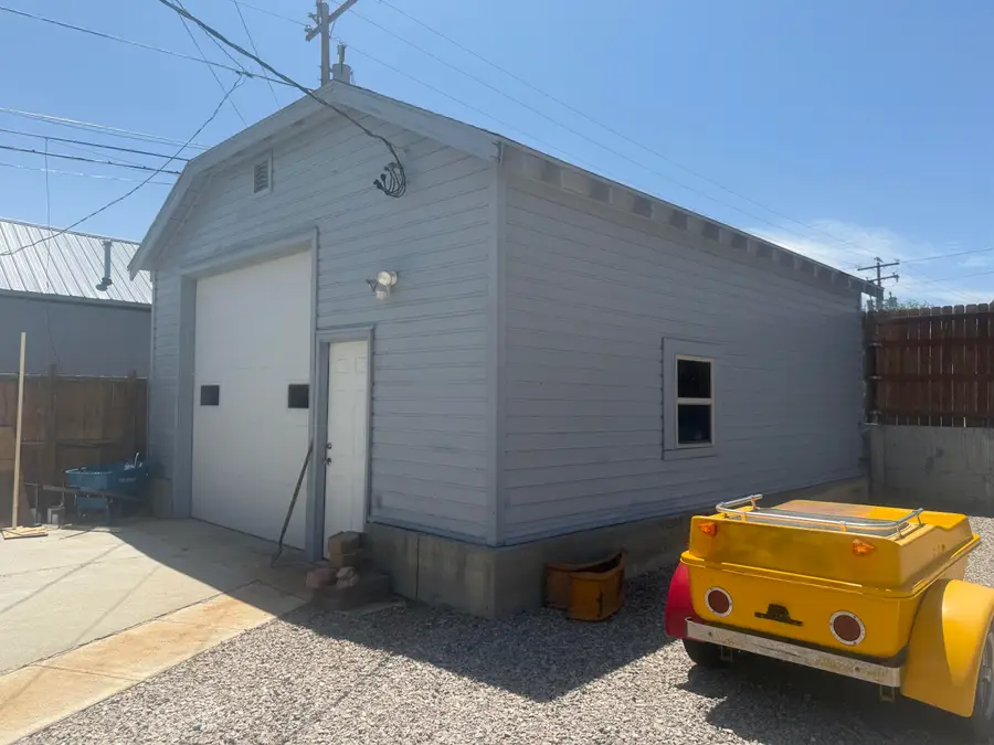 616 8th Street, Rawlins, WY 82301 - #2