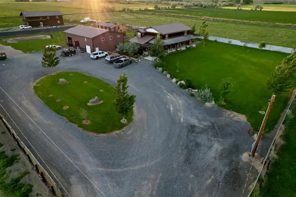 307 W Platte Avenue, Byron, WY 82412