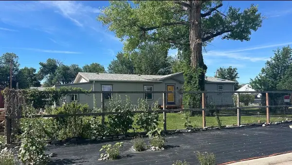 151 FREMONT ST, Thermopolis, WY 82443