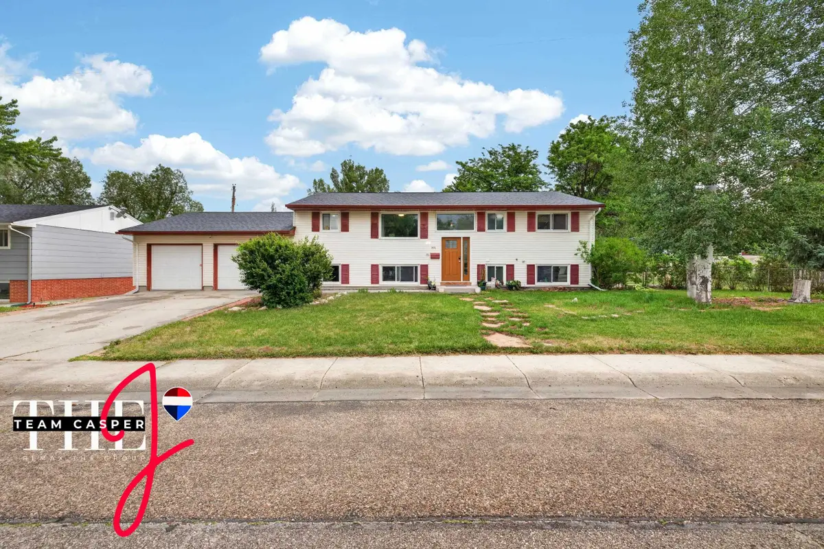 1081 S Forest Dr, Casper, WY 82609 - #1