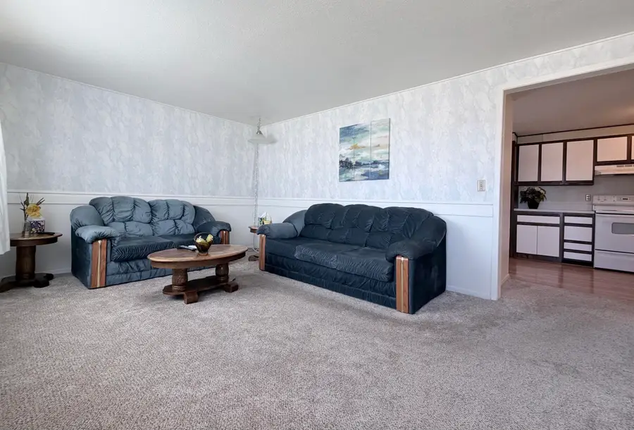 1206 Garnet, Kemmerer, WY 83101 - #2