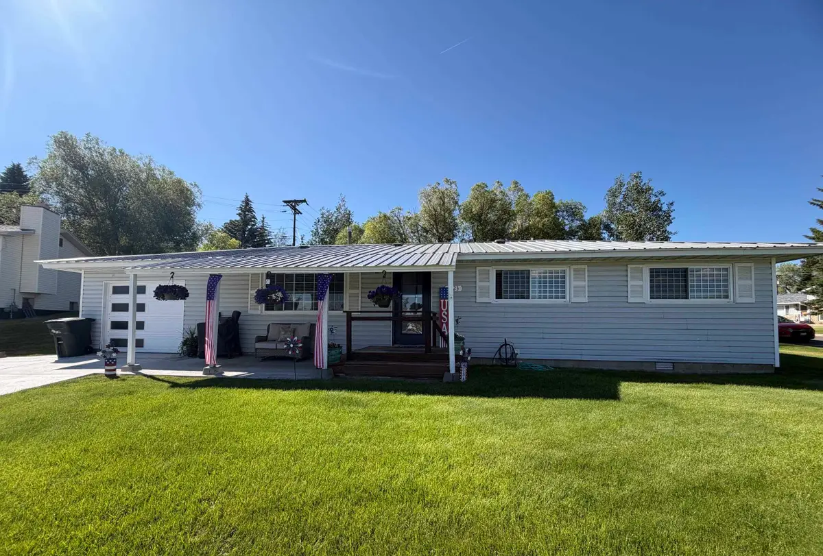 1123 3rd West Avenue, Kemmerer, WY 83101 - #1