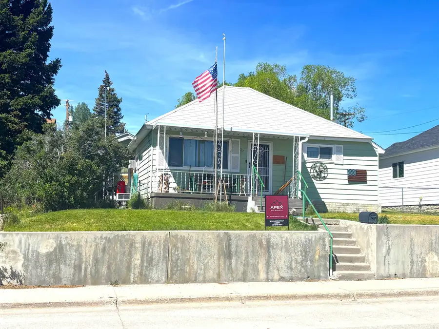 317 Pine Avenue, Kemmerer, WY 83101 - #2