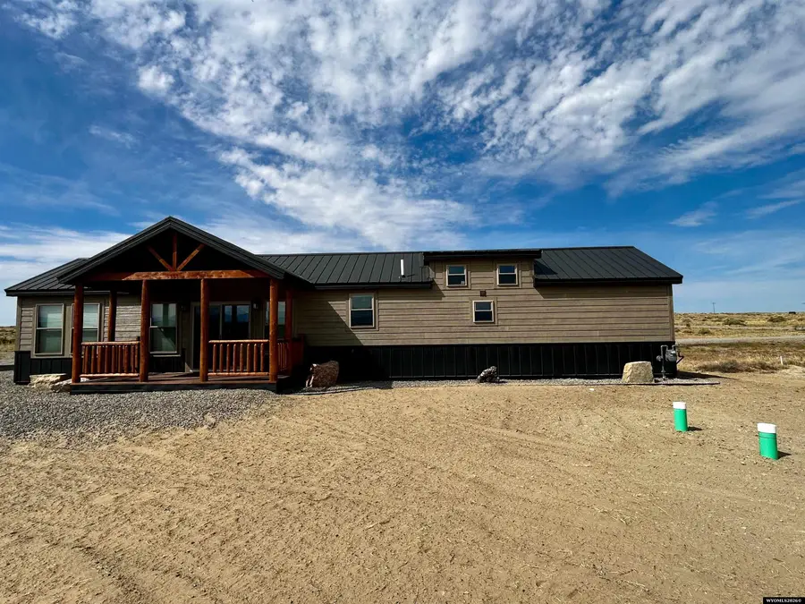 316 Frontier Dr, Greybull, WY 82426 - #3