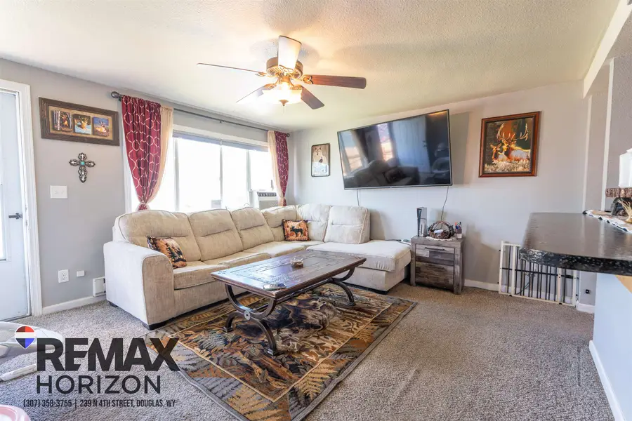 846 N 6th Street, Douglas, WY 82633 - #2