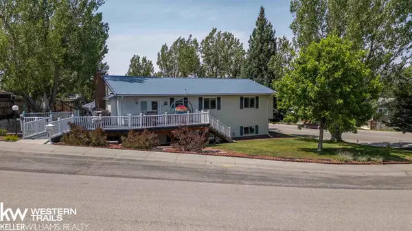 2303 W 39th Street, Casper, WY 82604