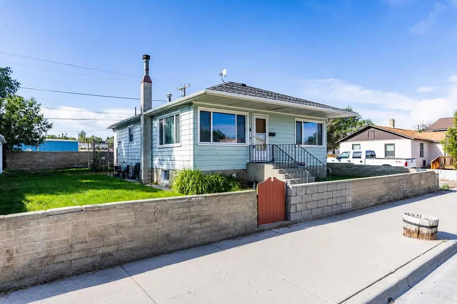 1302 Clark Street, Rock Springs, WY 82901 - #2