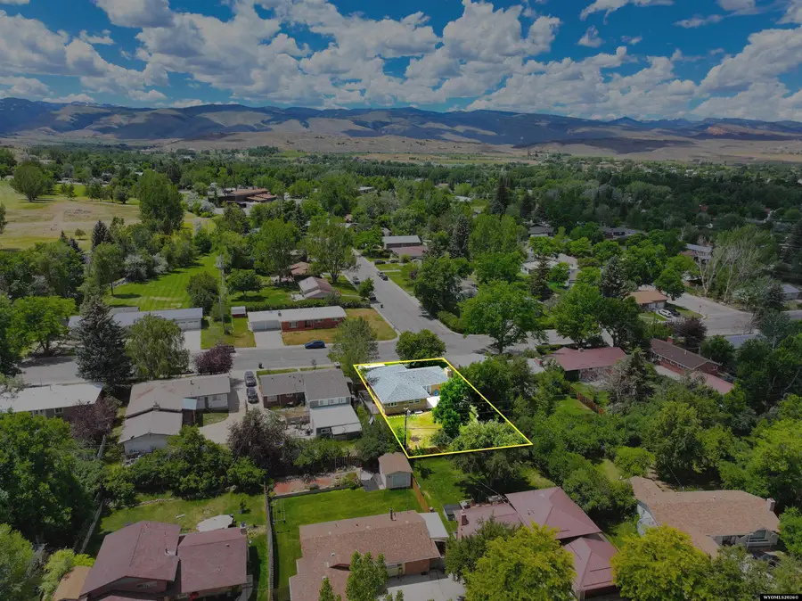 585 Cedar Street, Lander, WY 82520 - #2