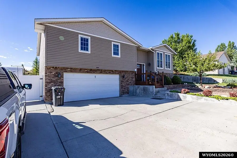 1800 California Dr, Green River, WY 82935-6206 - #2
