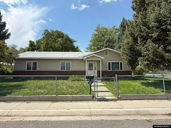 220 N 5th W, Riverton, WY 82501