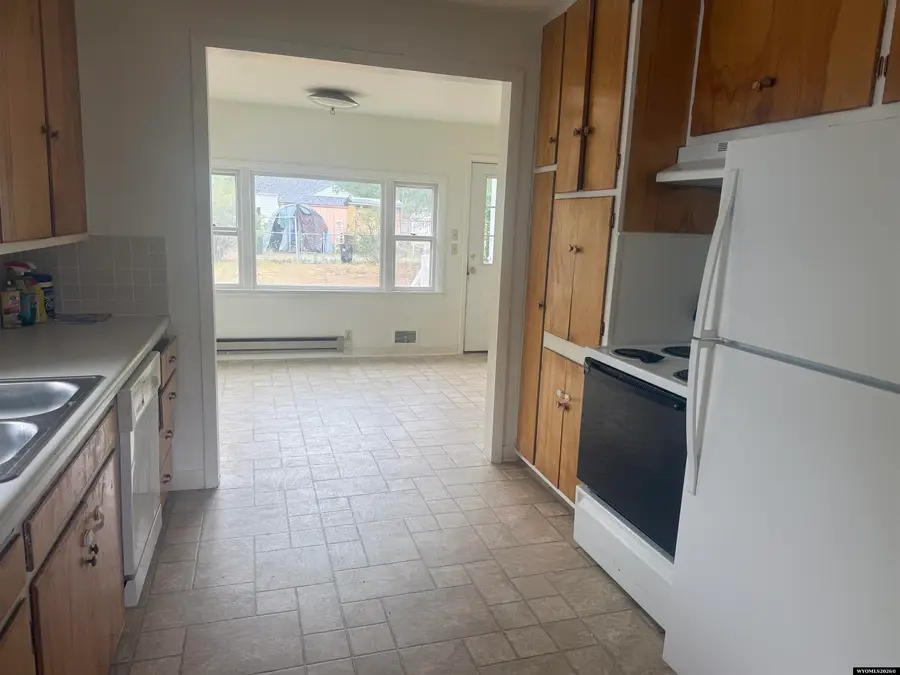 518 N Broadway, Riverton, WY 82501 - #3