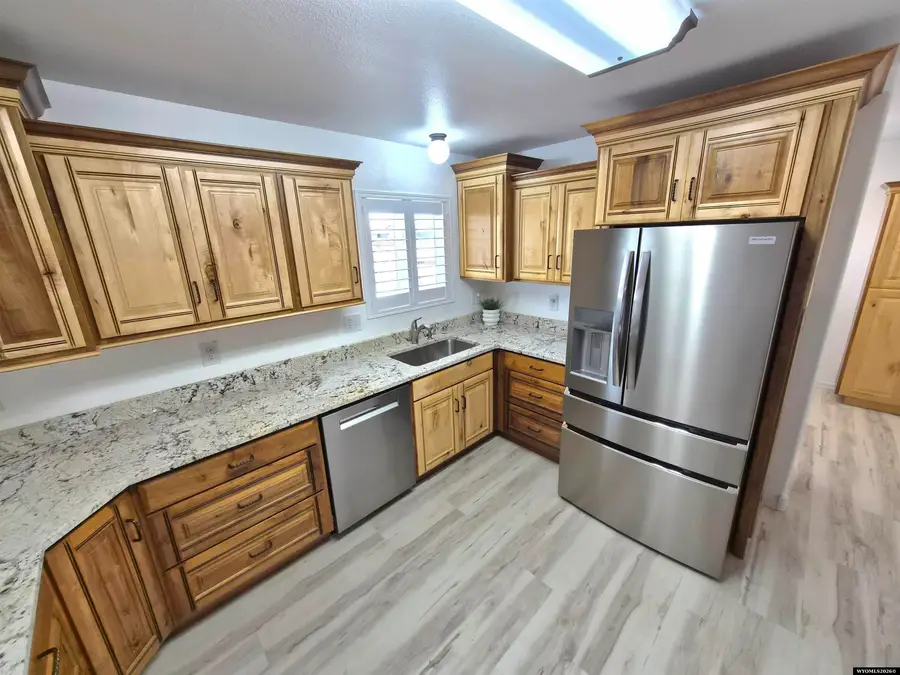 1828 Sioux Trail, Bar Nunn, WY 82601 - #3