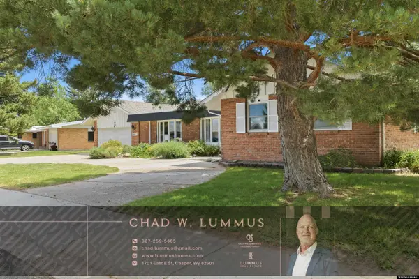 83 Magnolia Street, Casper, WY 82604