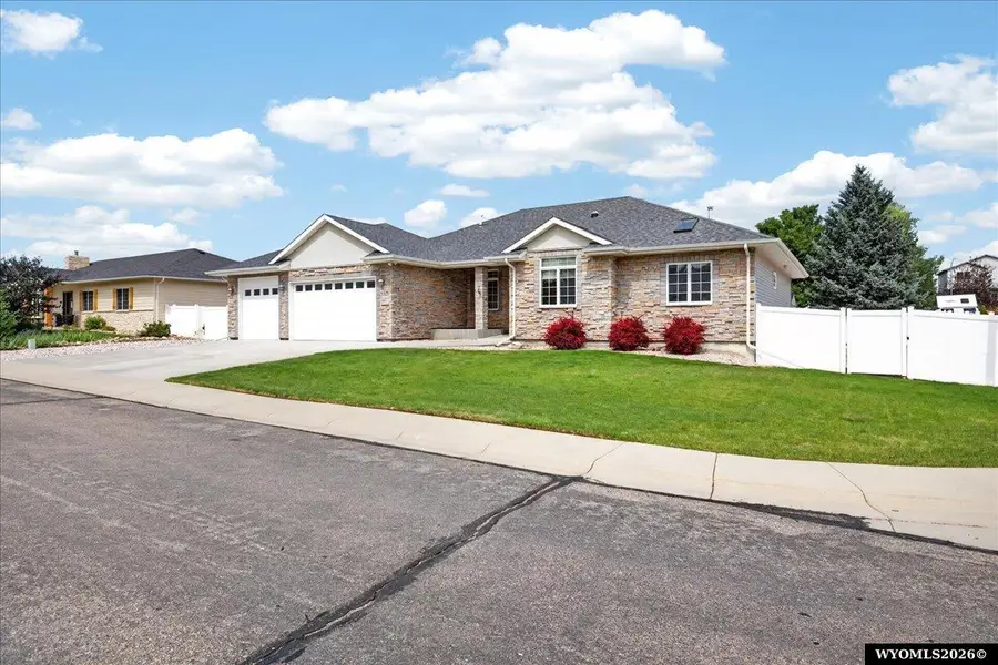 1406 Yorkshire, Casper, WY 82609 - #2