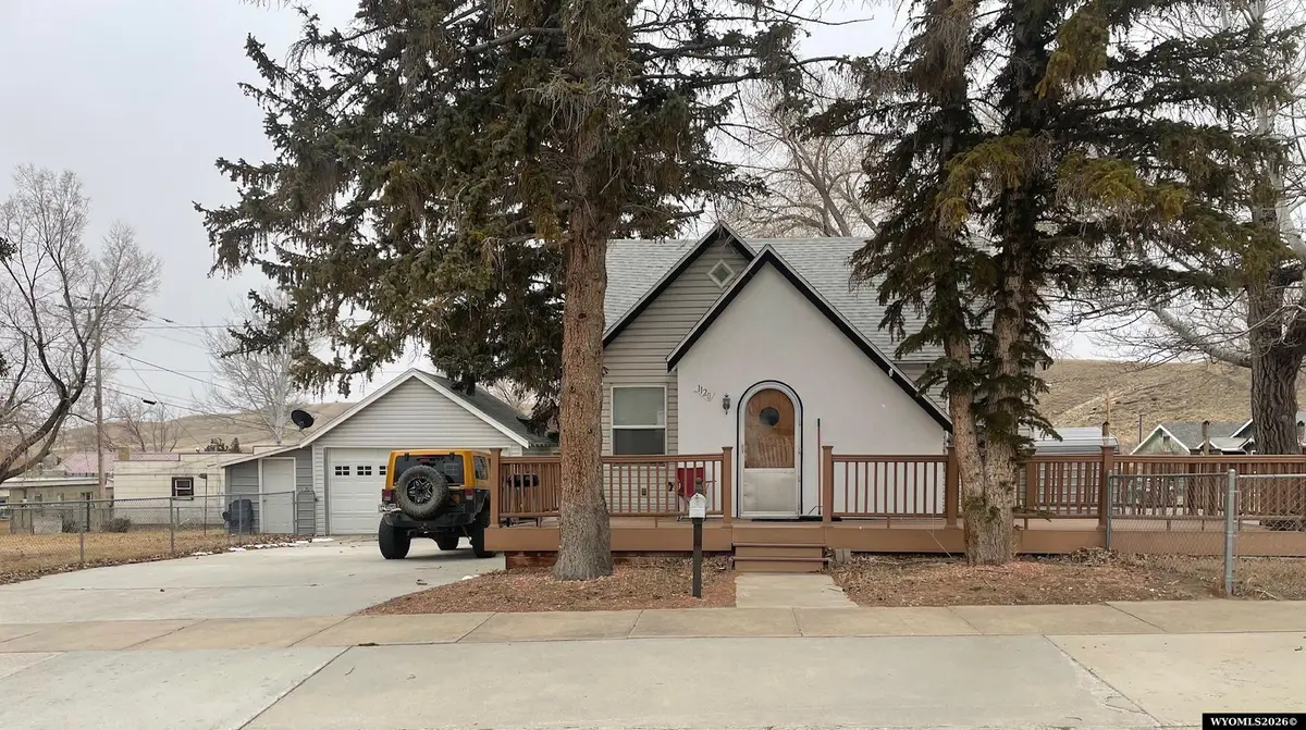1120 W Maple St, Rawlins, WY 82301 - #1