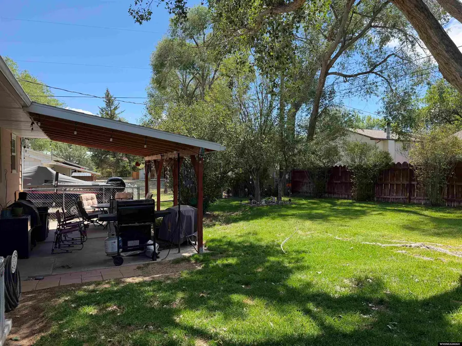 1020 Westwood Dr, Riverton, WY 82501 - #3