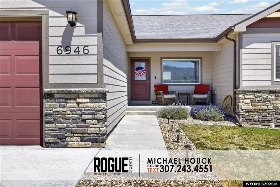 6946 Rogue River, Casper, WY 82601 - #2