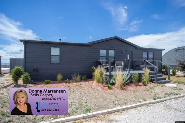 497 HWY 26, Wheatland, WY 82201