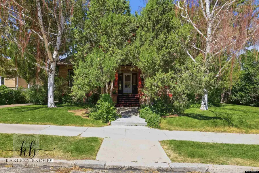 1016 S Center St, Casper, WY 82601 - #3