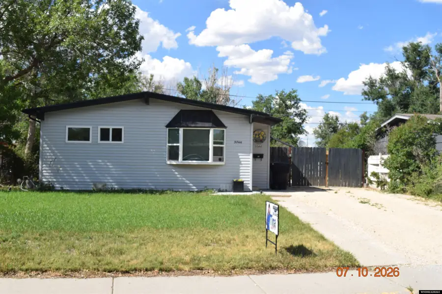 3044 Indiana Avenue, Casper, WY 82609 - #2