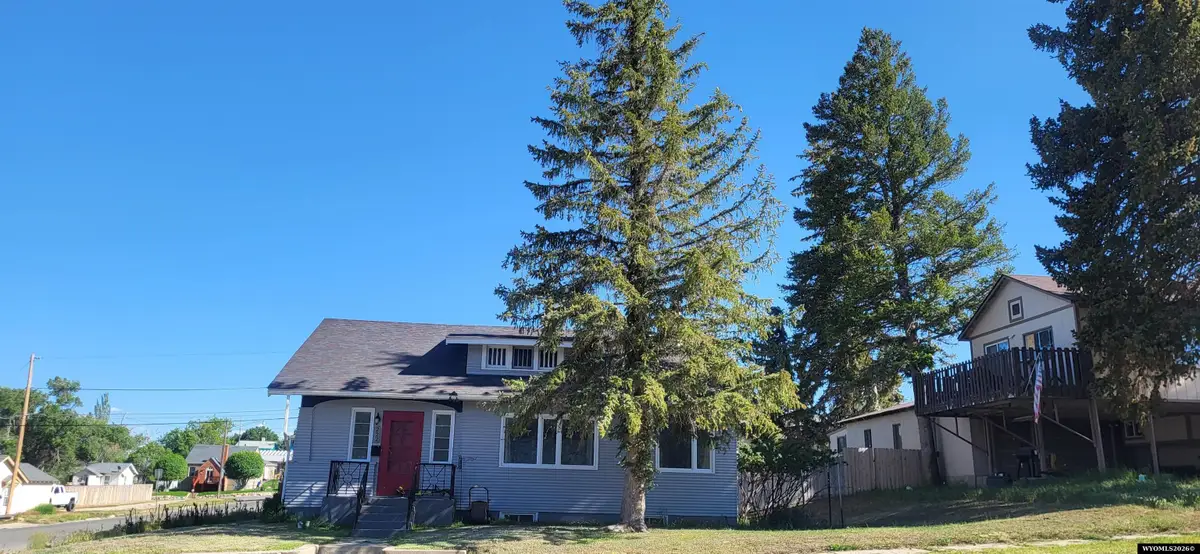 222 E Maple St, Rawlins, WY 82301 - #1