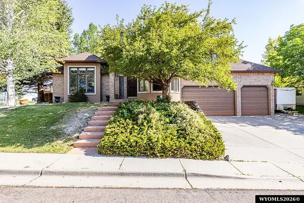 1325 Kentucky Street, Green River, WY 82935